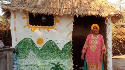 Resident with Emergency Instant Shelter in Pakistan
