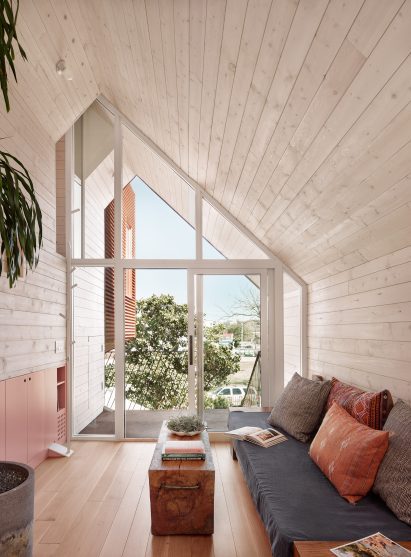Angular windows in The Perch residential guesthouse extension by Nicole Blair