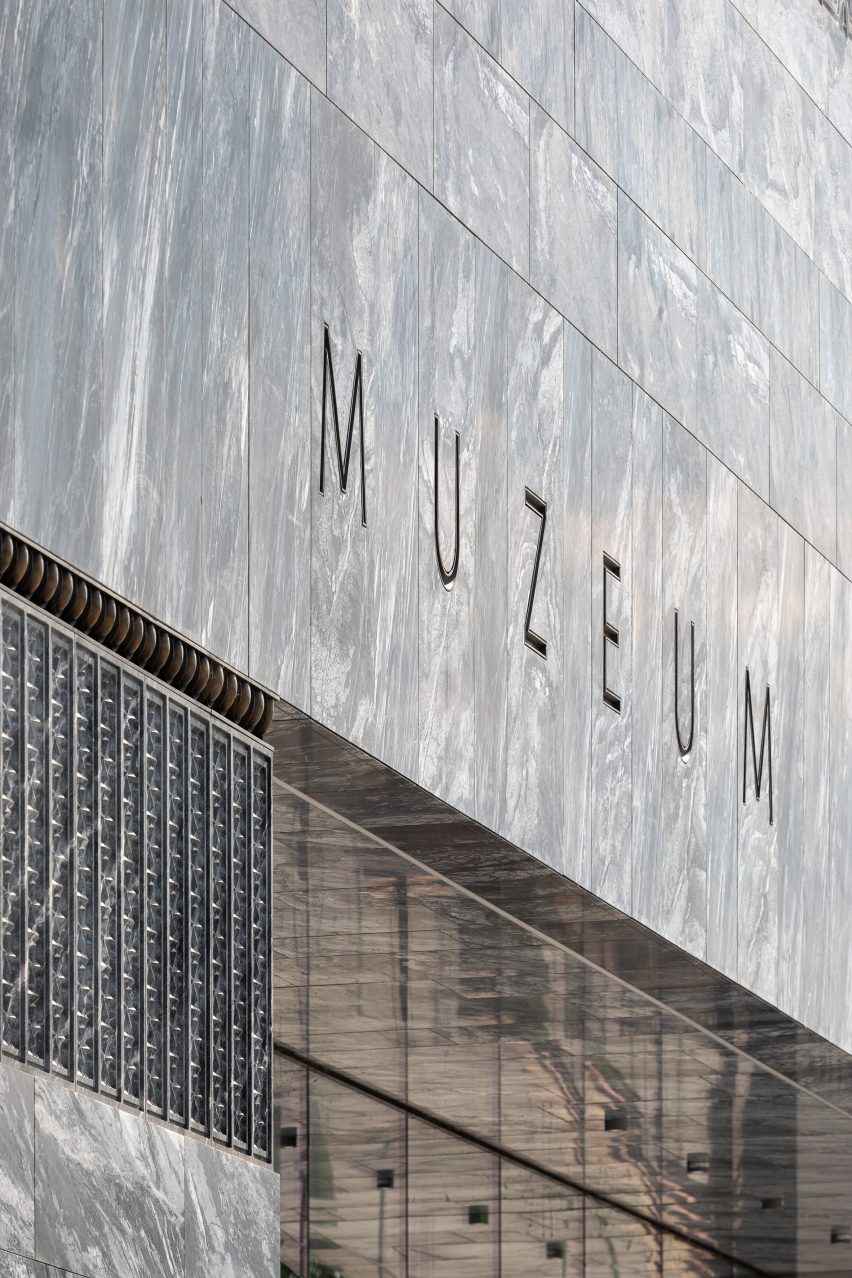 External grey marble cladding at the Polish History Museum by WXCA