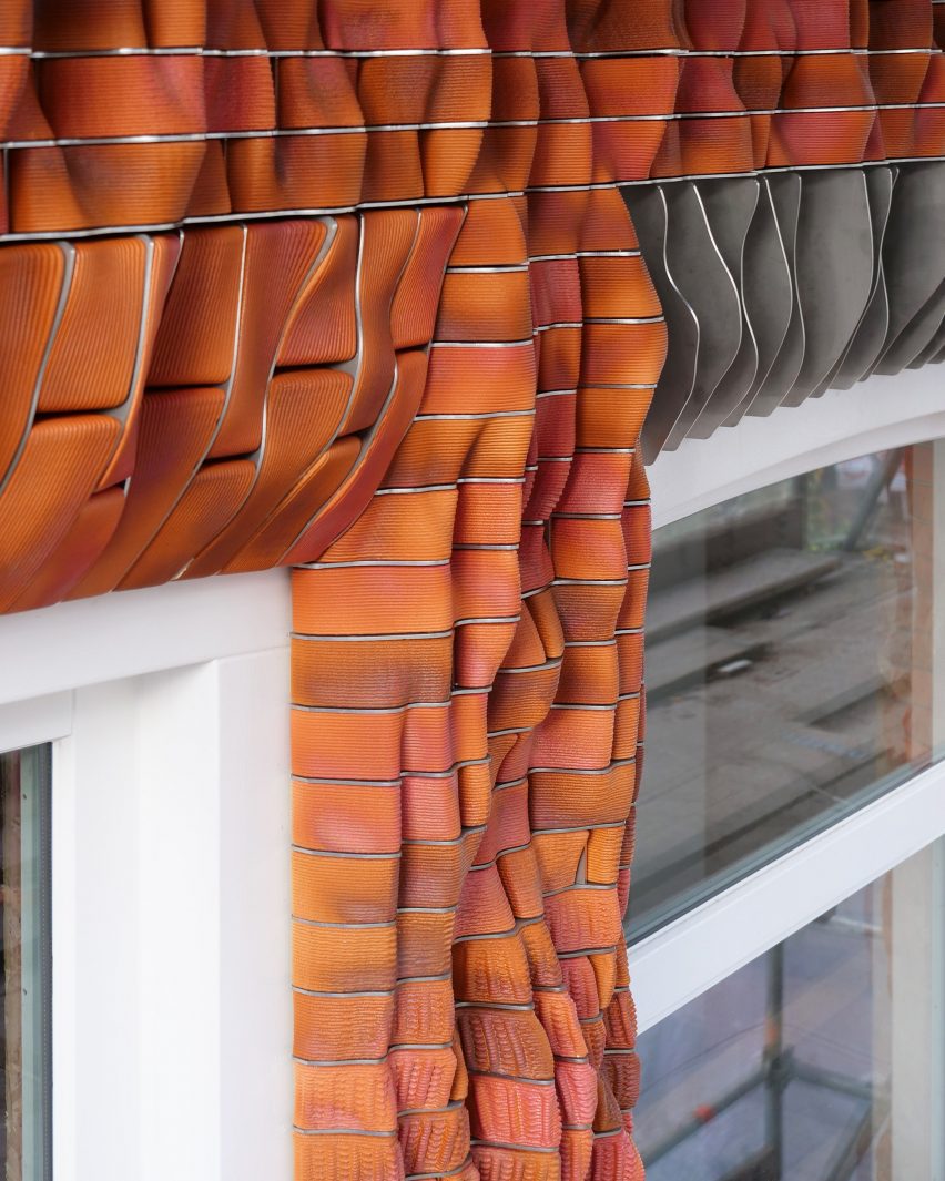 3D printed ceramic tile facade by RAP Studio