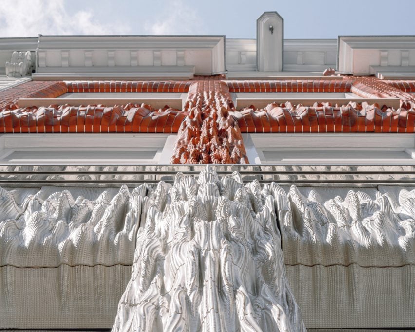 3D printed ceramic tile facade by RAP Studio