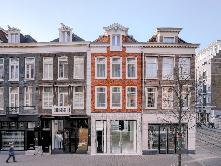 3D printed ceramic tile facade by RAP Studio