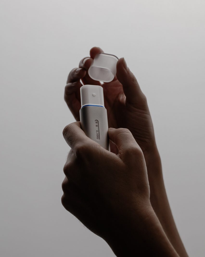 AI Smart Aid Kit by Map Project Office and Modem