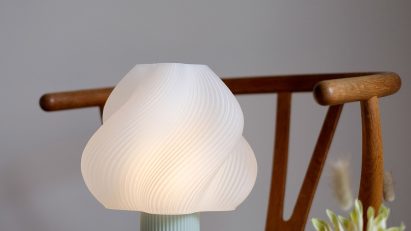 Soft Serve lamp with green foot