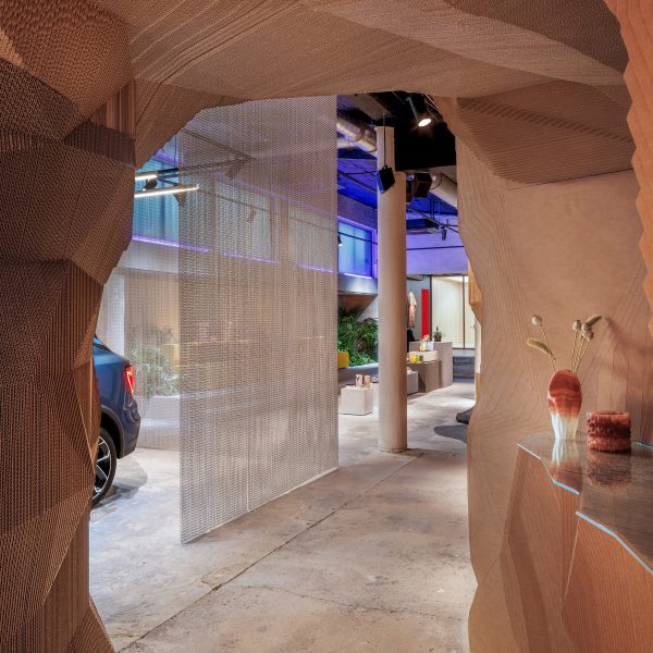 Interior of Lynk & Co