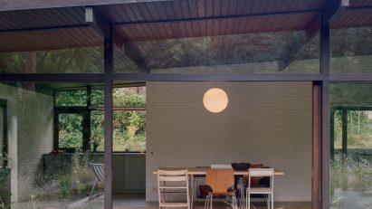 Restoration of a 1960s home in Belgium by Mamout
