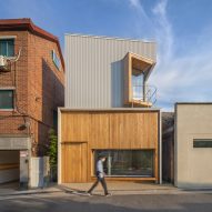 YounghanChung Architects designs small study in Seoul