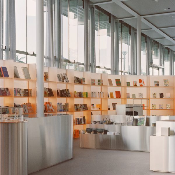 retail installation by Akin Atelier in Sydney Modern