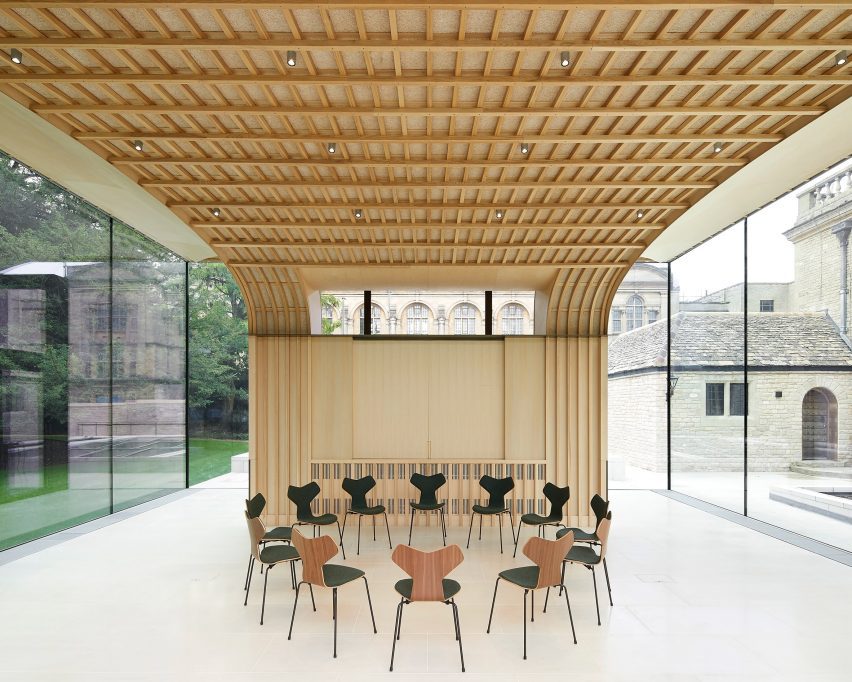 Stanton Williams renovates Rhodes Trust in Oxford