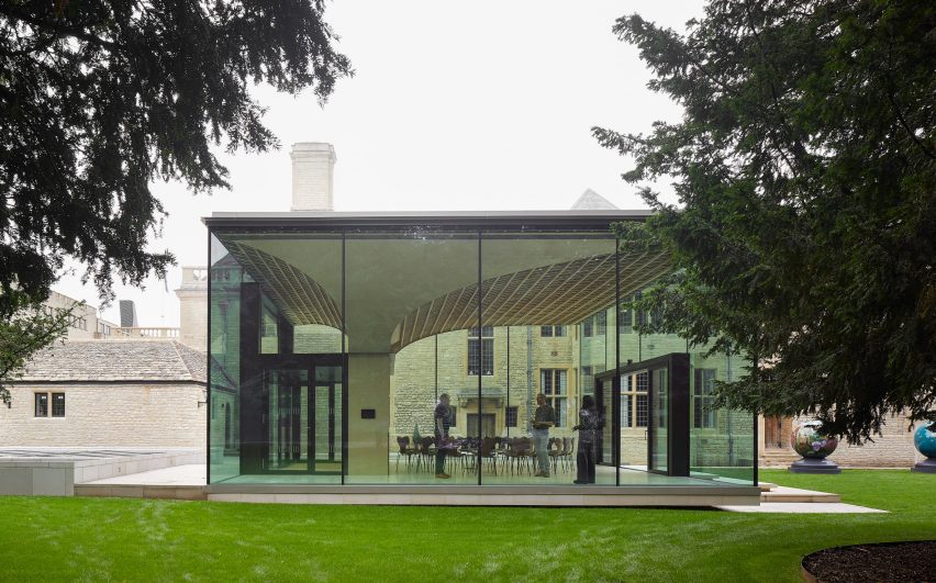 Stanton Williams renovates Rhodes Trust in Oxford