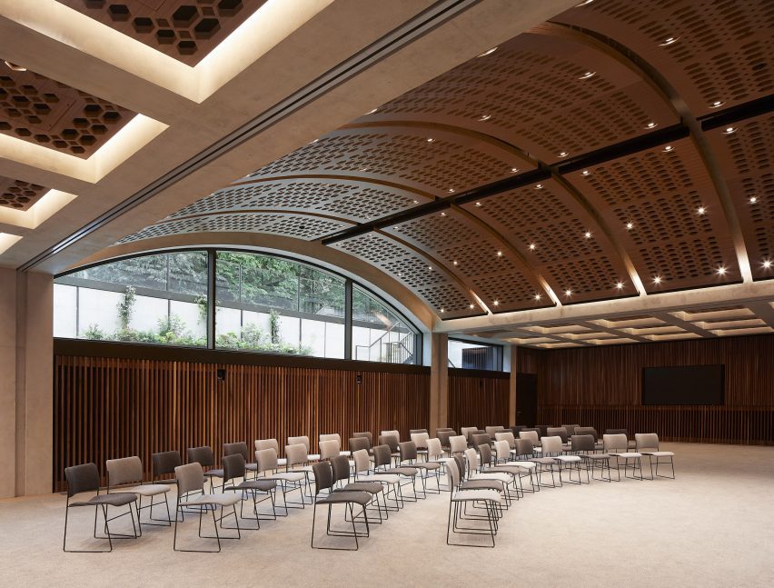 Stanton Williams renovates Rhodes Trust in Oxford