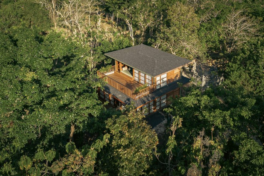 Treehouse Villa at Bali resort by Stilt Studios
