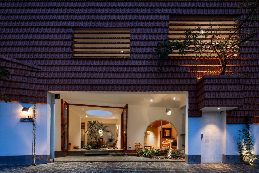 Entrance to Tile House by The Bloom Architects