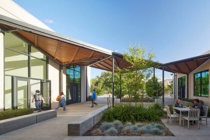 Canopies at a university building by Leddy Maytum Stacy Architects
