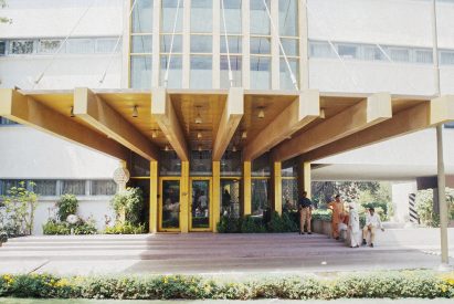 Neutra Karachi embassy