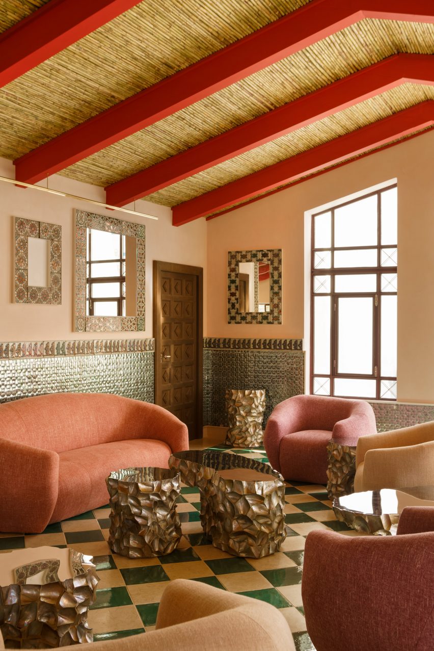Indian lounge