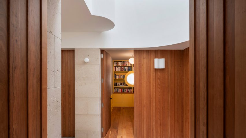 Wimbledon Villa yellow library