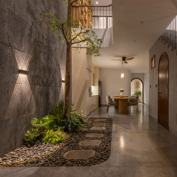 De Chill House in Vietnam by X11