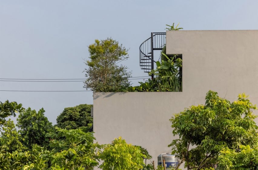 De Chill House in Vietnam by X11