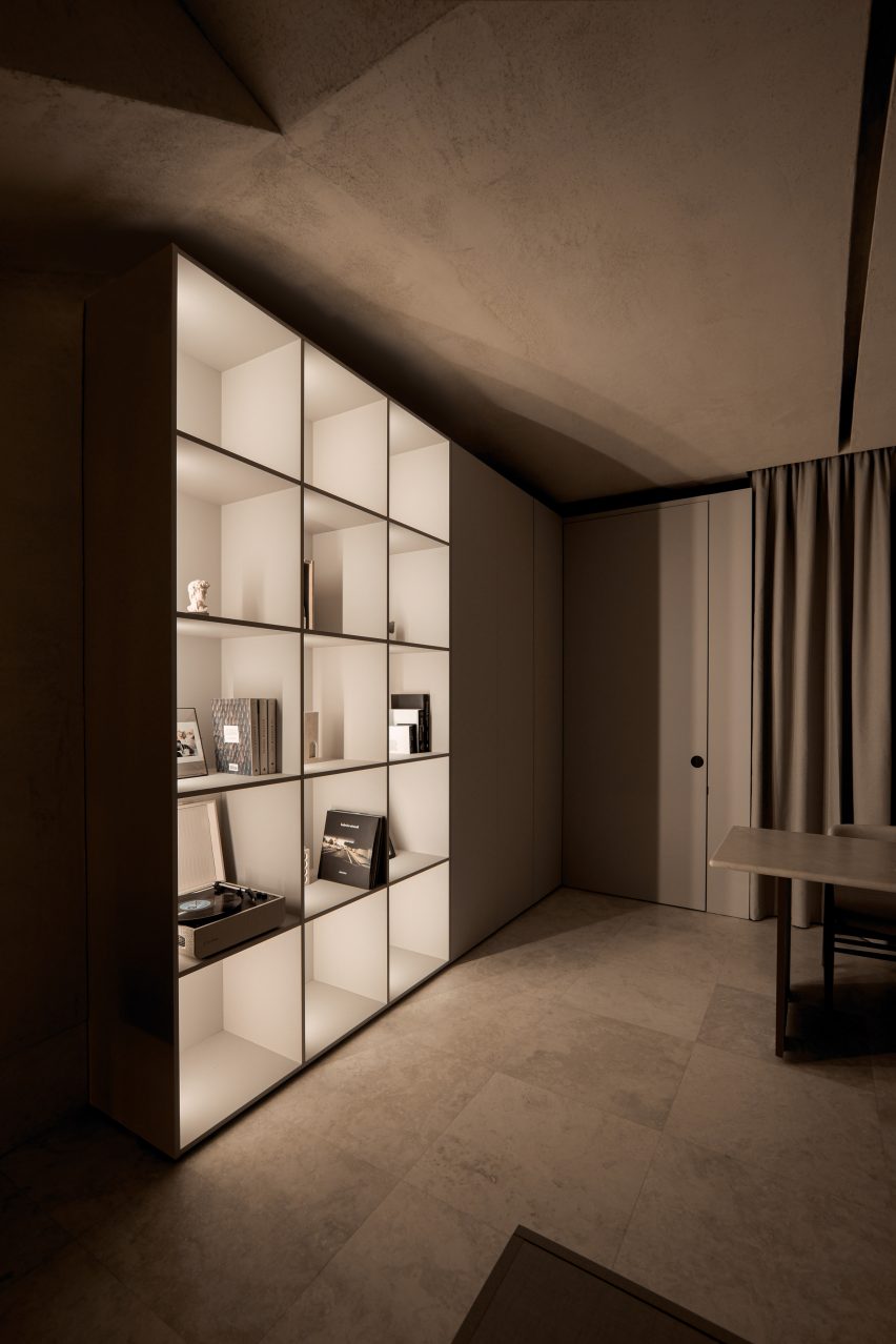 3DM Architecture designs minimalist home in Malta