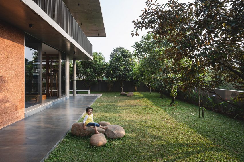 Home in Kerala, India by 3dor Concepts