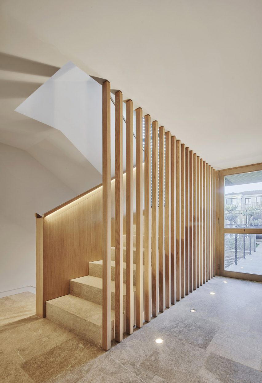 Duplex apartments in Palma de Mallorca by OHLAB