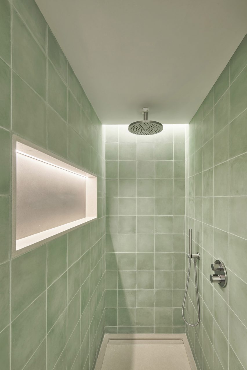 Duplex apartments in Palma de Mallorca by OHLAB
