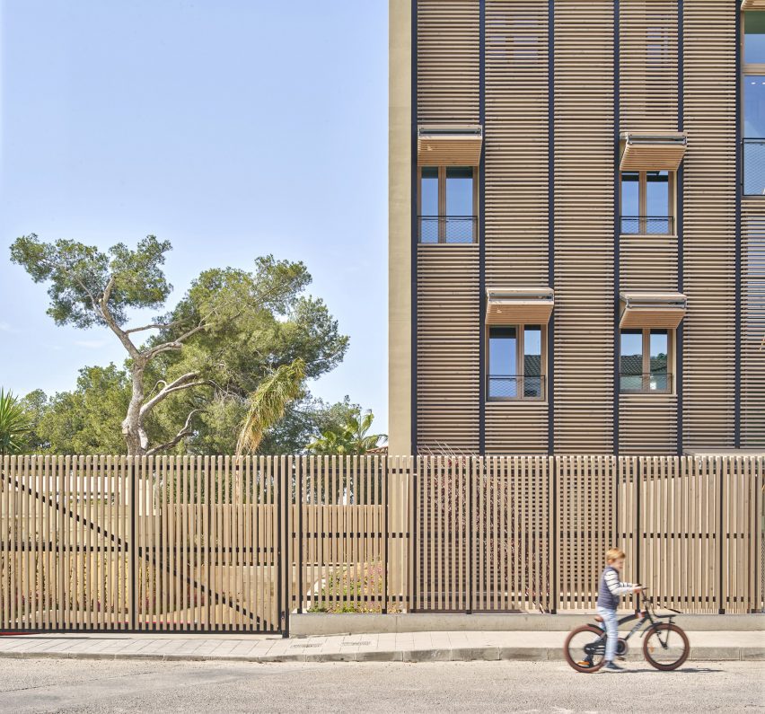 Duplex apartments in Palma de Mallorca by OHLAB