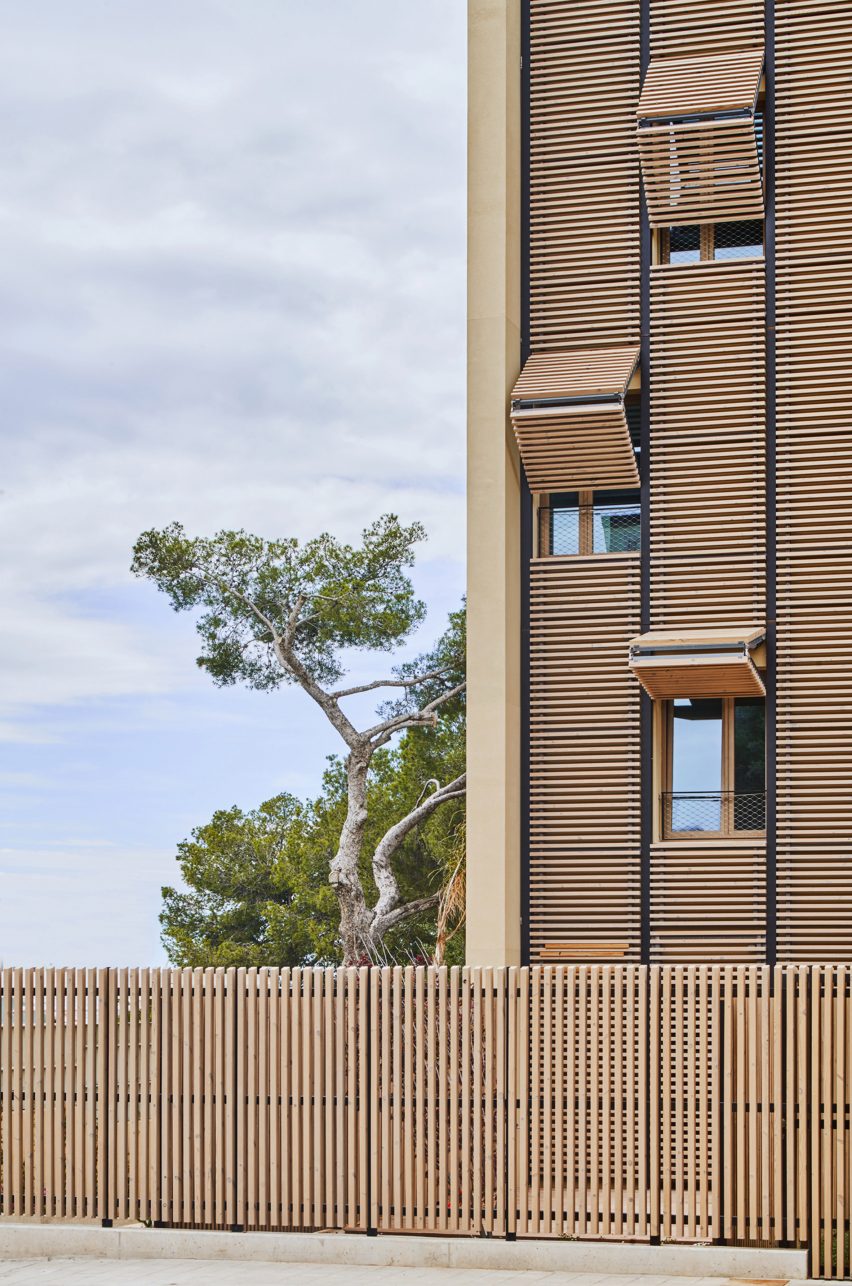 Duplex apartments in Palma de Mallorca by OHLAB