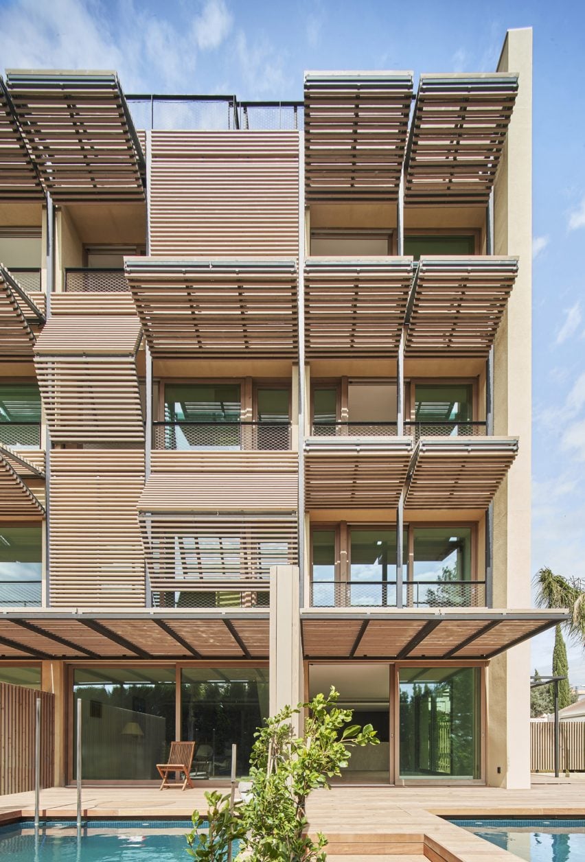 Duplex apartments in Palma de Mallorca by OHLAB