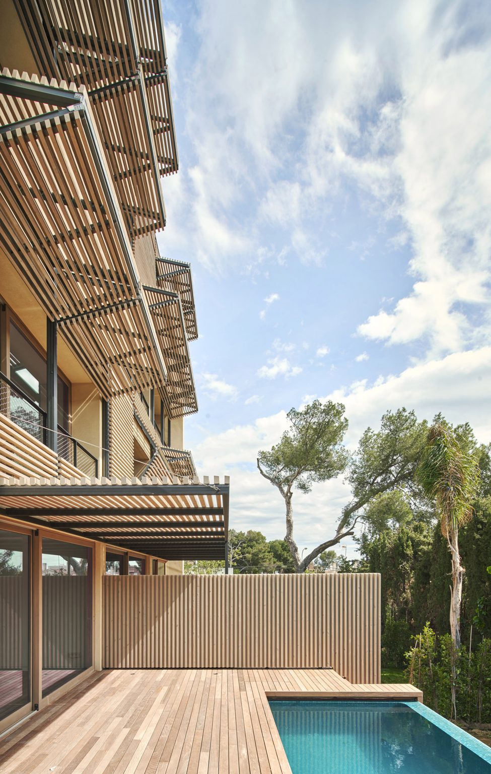 Duplex apartments in Palma de Mallorca by OHLAB