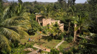 Community centre in Bangalore by A Threshold
