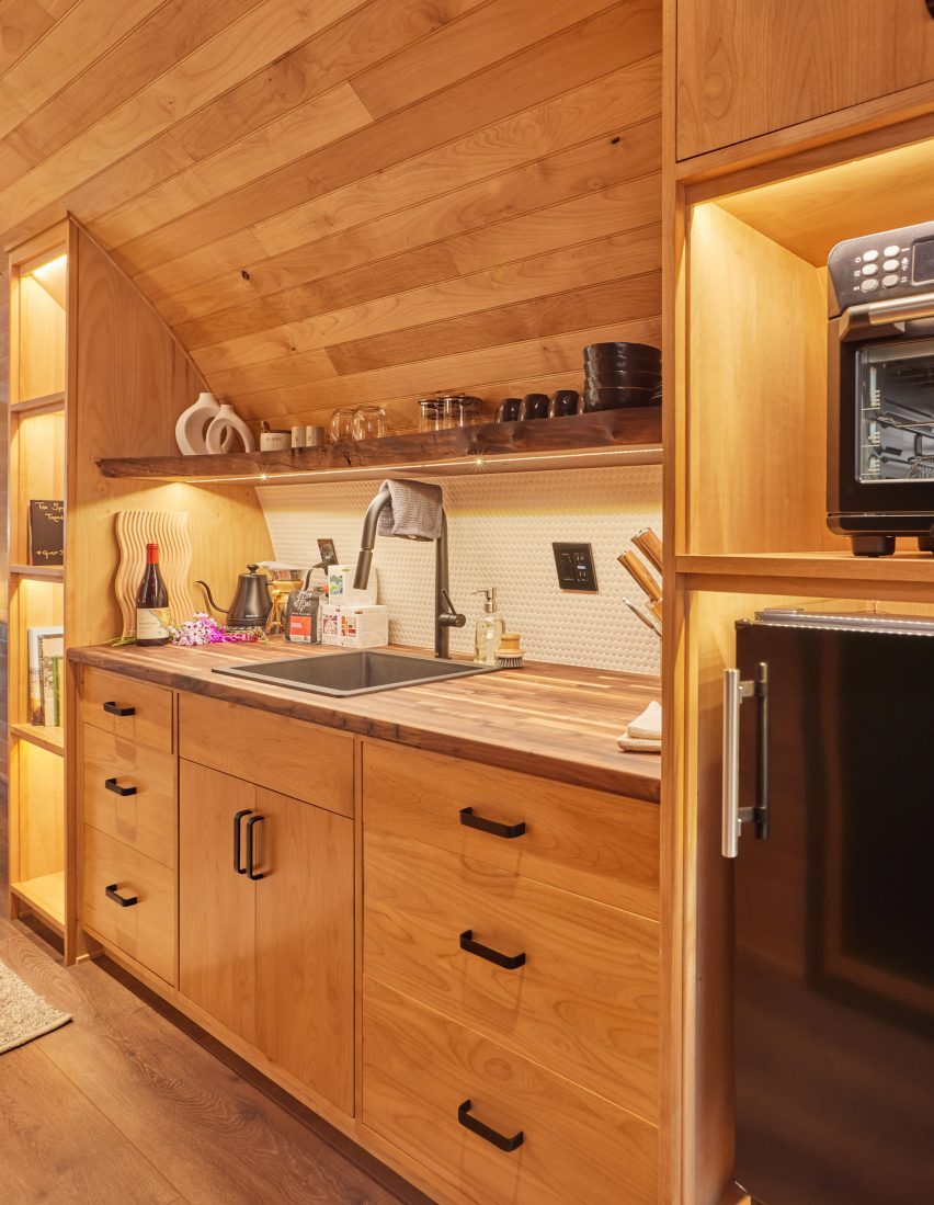 Kitchenette wood