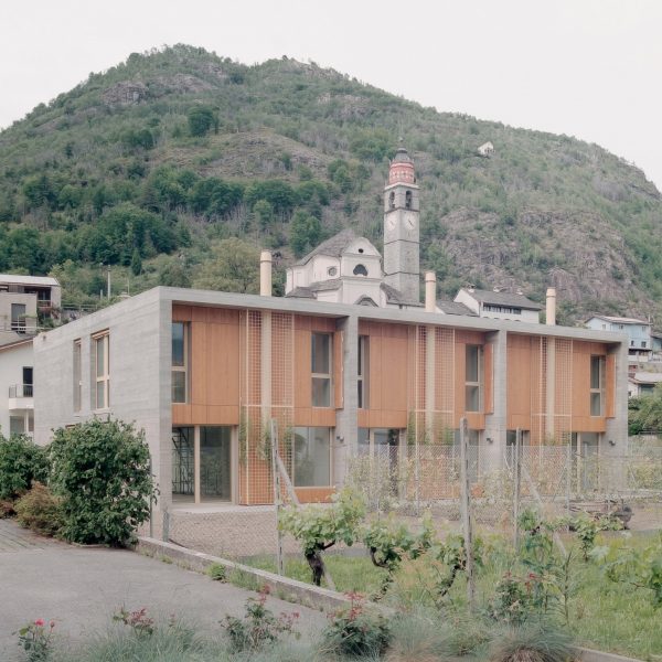 Concrete terrace houses in Switzerland by Atelier Rampazzi