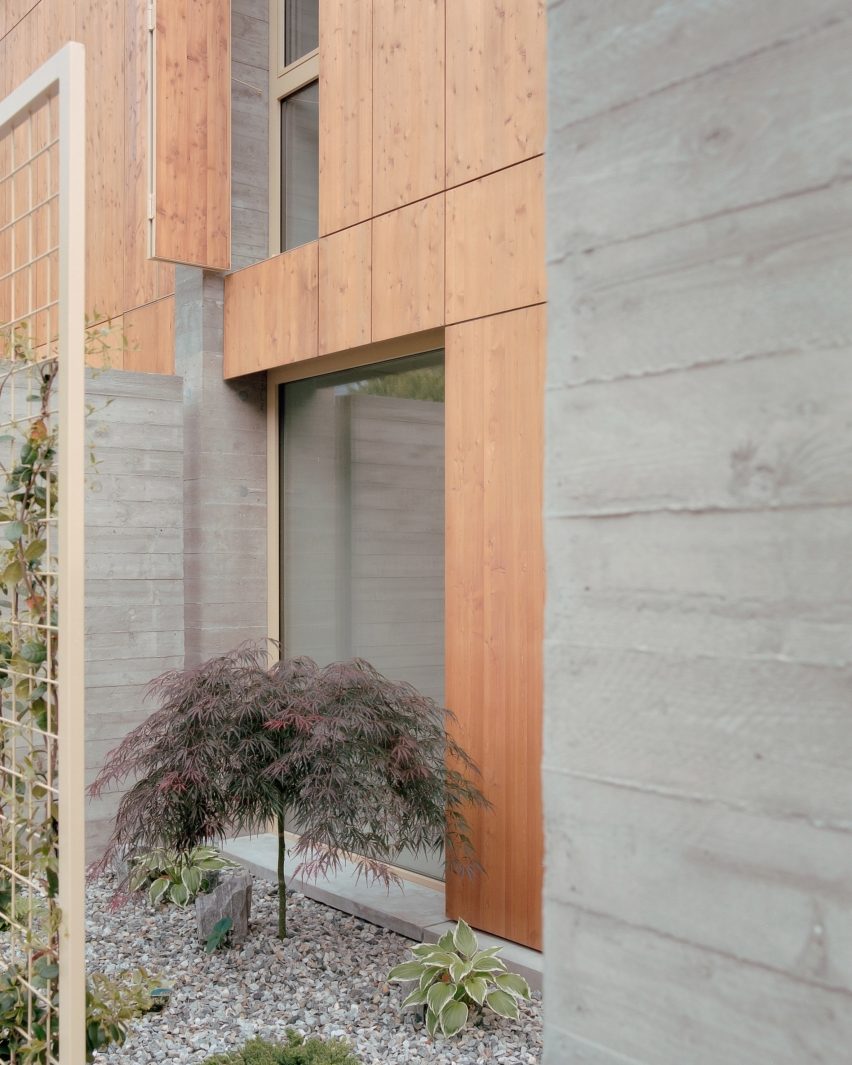 Concrete terrace houses in Switzerland by Atelier Rampazzi