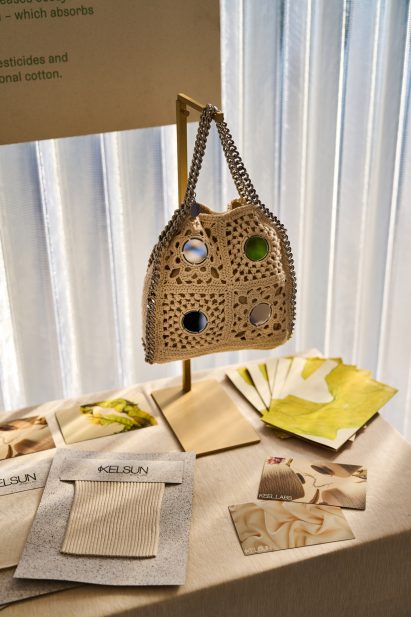 Bag made from kelp yarn