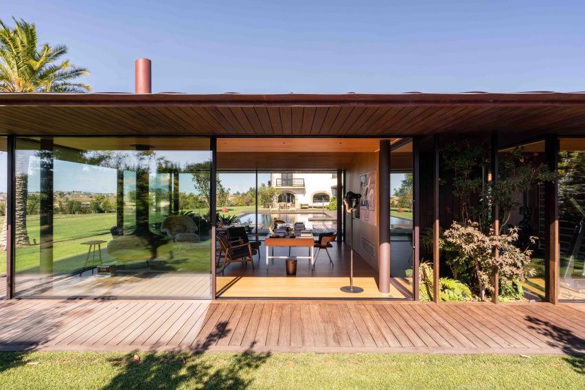 Spanish pool house by Baldo Arquitectura in Cantabria