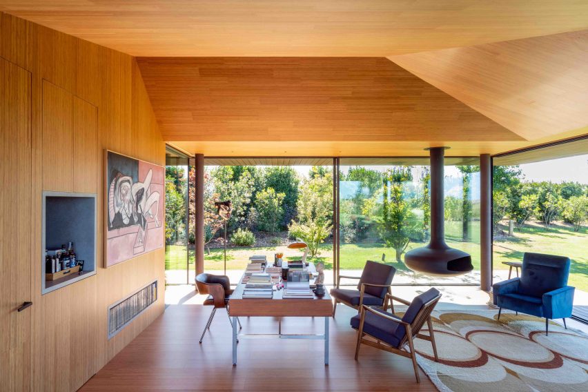 Spanish pool house by Baldo Arquitectura in Cantabria