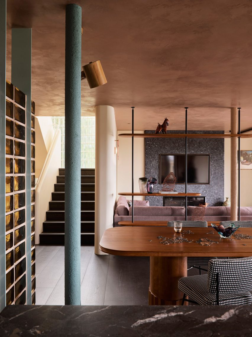 Living room interior of Black Diamond house by YSG