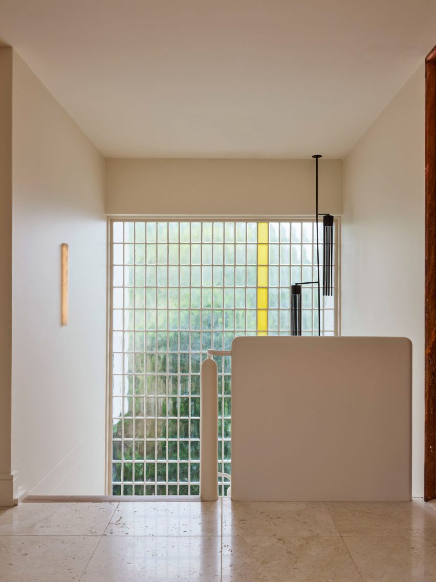 Stairwell of Black Diamond house by YSG