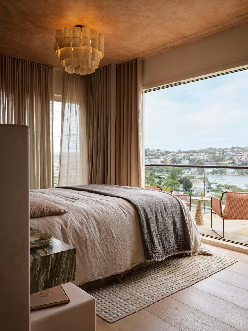 Bedroom interior of Black Diamond house by YSG