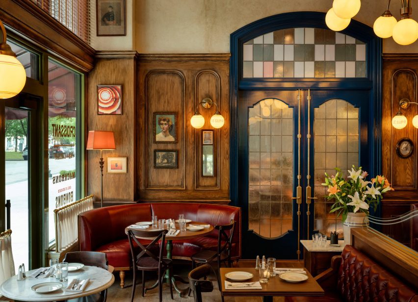 Book hotel restoration
