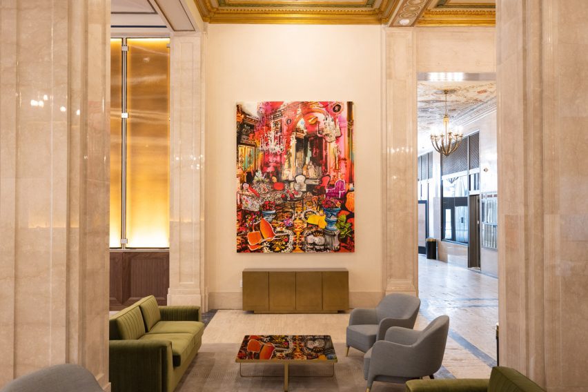 Book hotel restoration