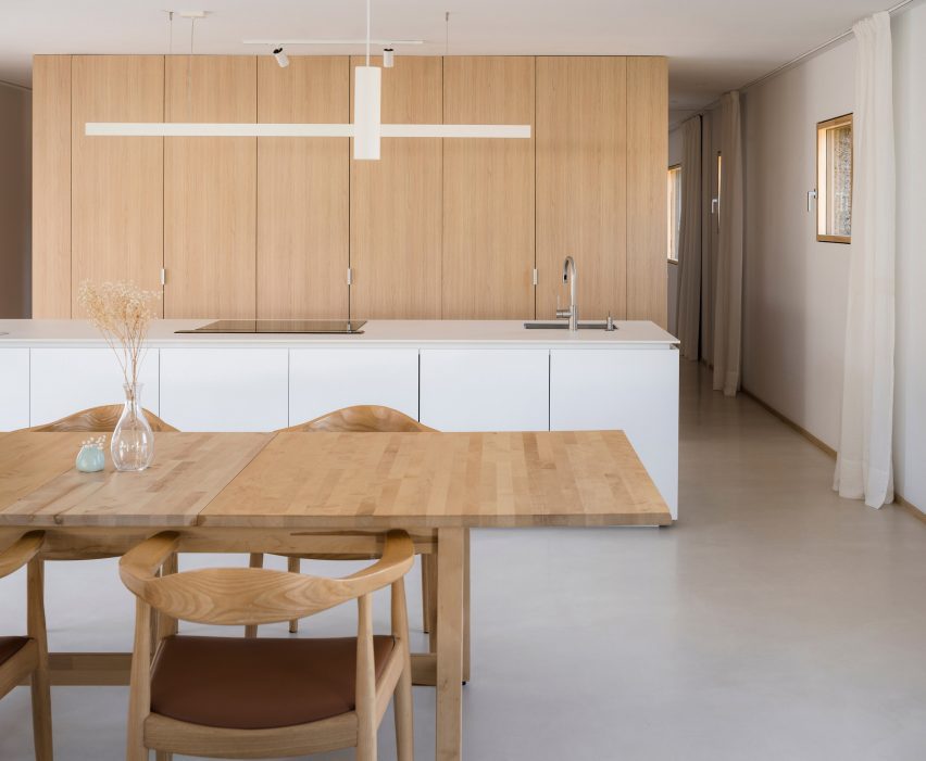 Casa Eñe by Estudio Albar in Spain