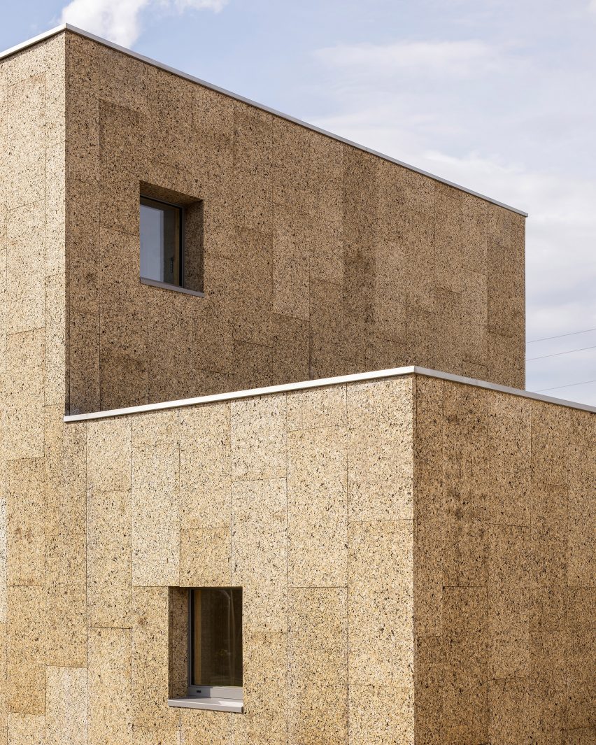 Casa Eñe by Estudio Albar in Spain