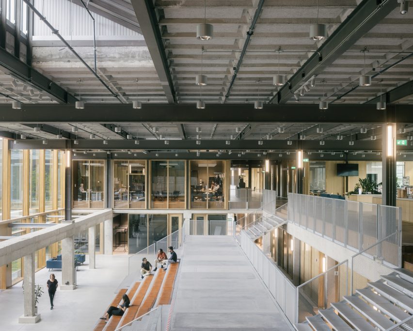 Civic architects and VDNDP retrofit a university in the Netherlands