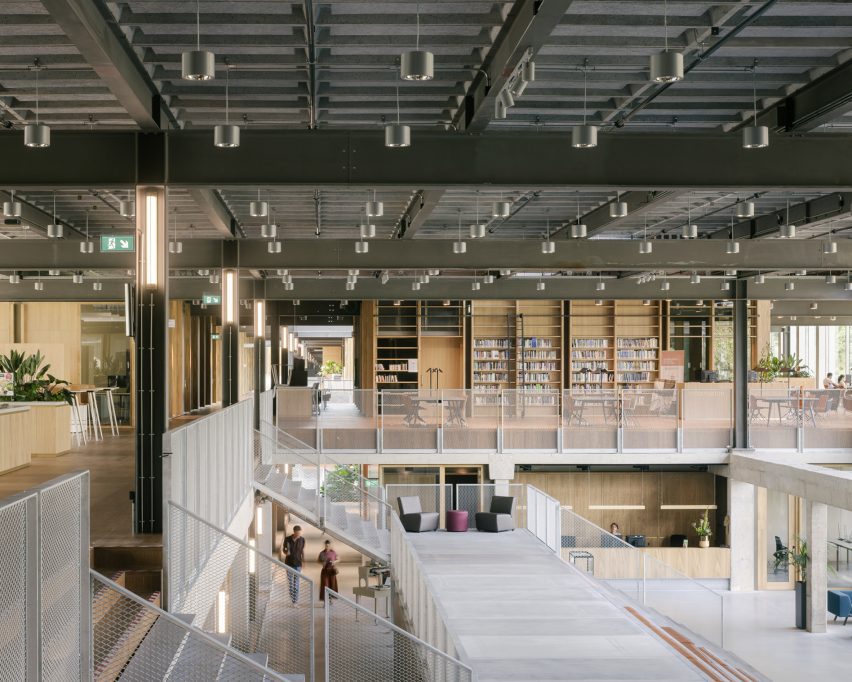 Civic architects and VDNDP retrofit a university in the Netherlands