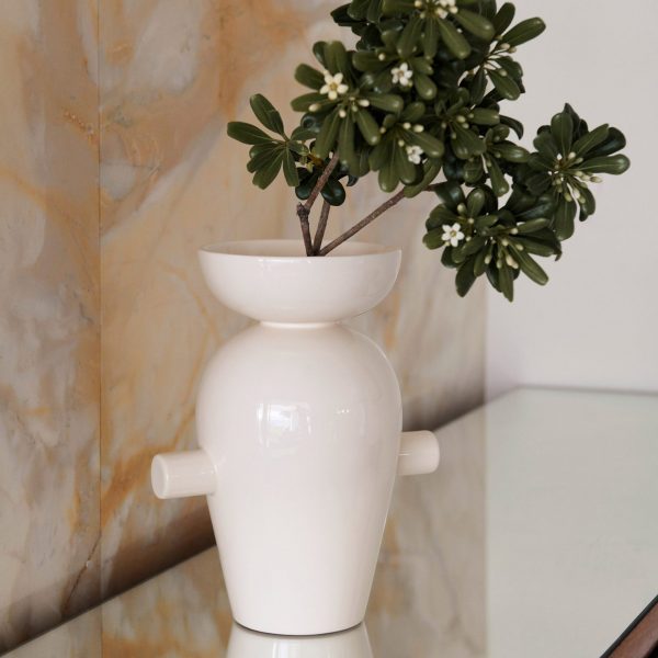 Memento vase by Jaime Hayon
