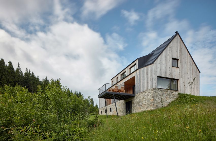 Family House Dolní Malá Úpa by Mar.s Architects
