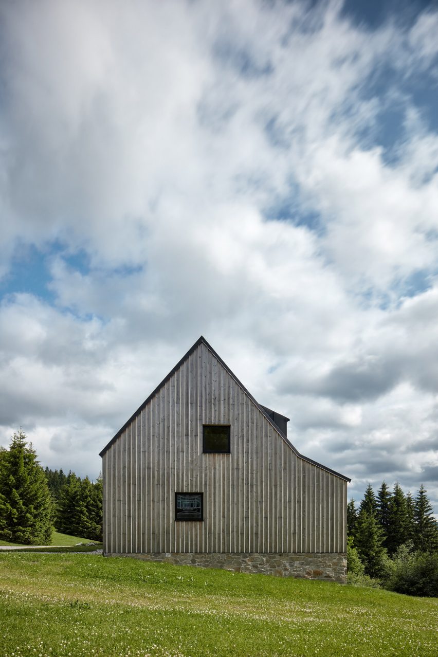 Family House Dolní Malá Úpa by Mar.s Architects